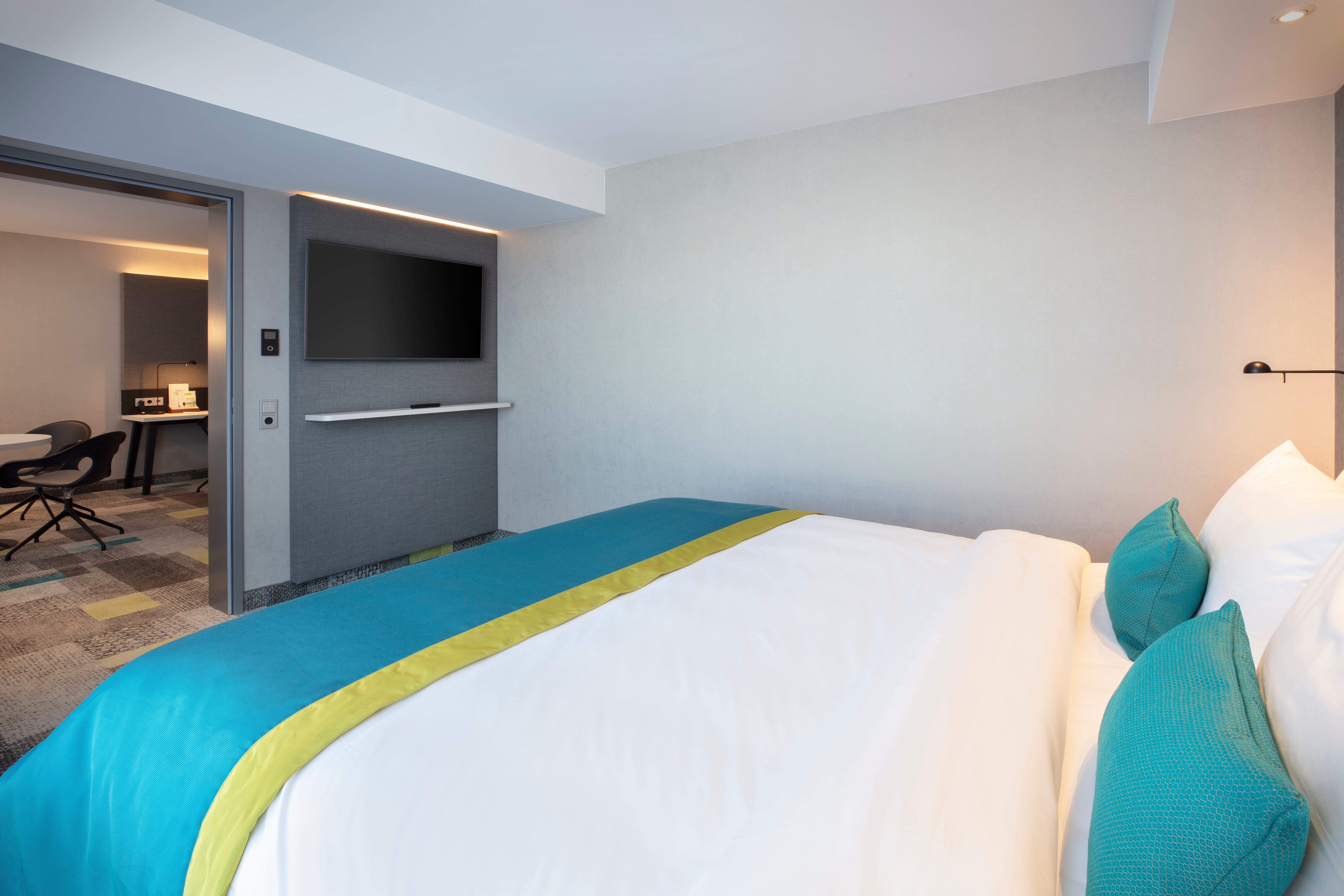 Holiday Inn - Villingen - Schwenningen By Ihg Exterior photo